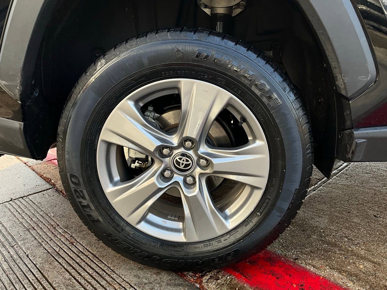 Used 2025 Toyota RAV4 XLE w/ Weather Package image 9