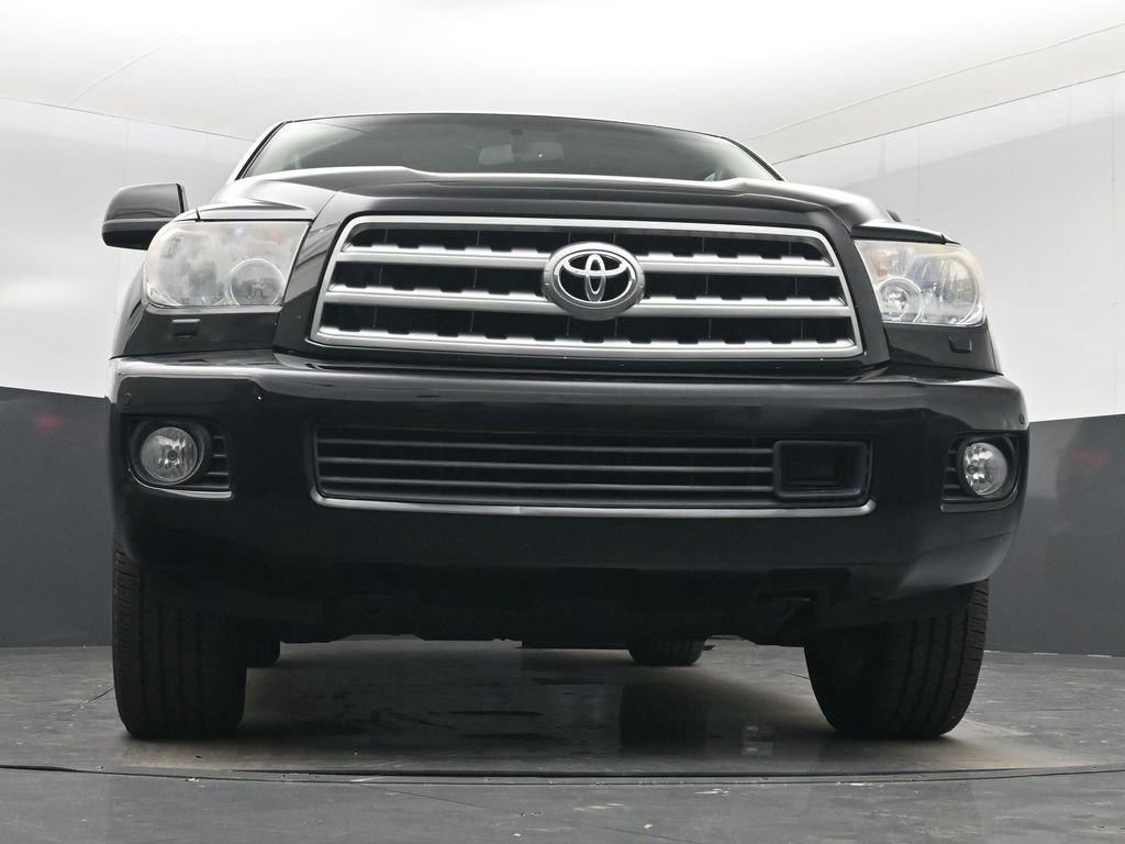 Used 2017 Toyota Sequoia Platinum image 12