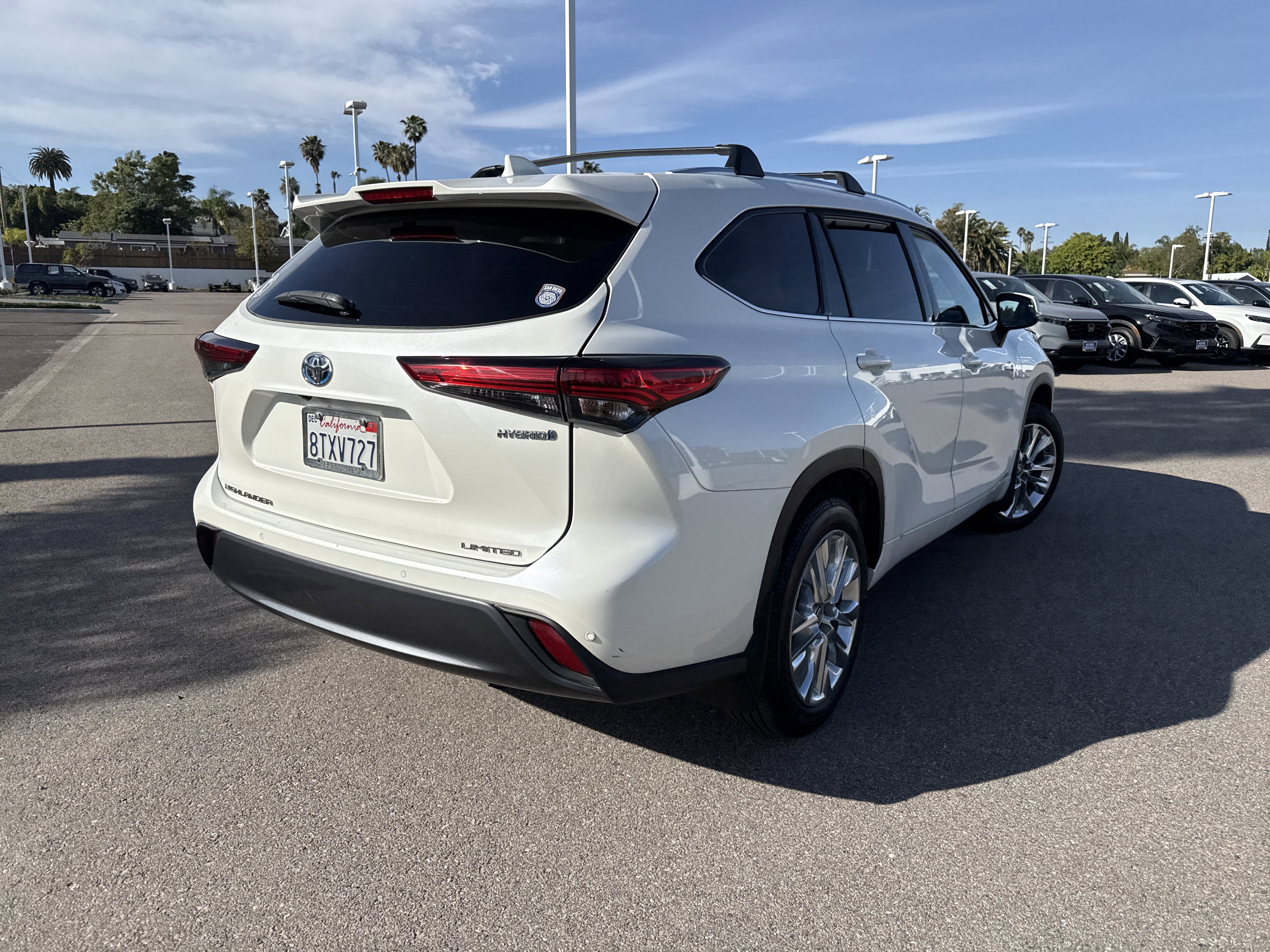 Used 2021 Toyota Highlander Limited image 5