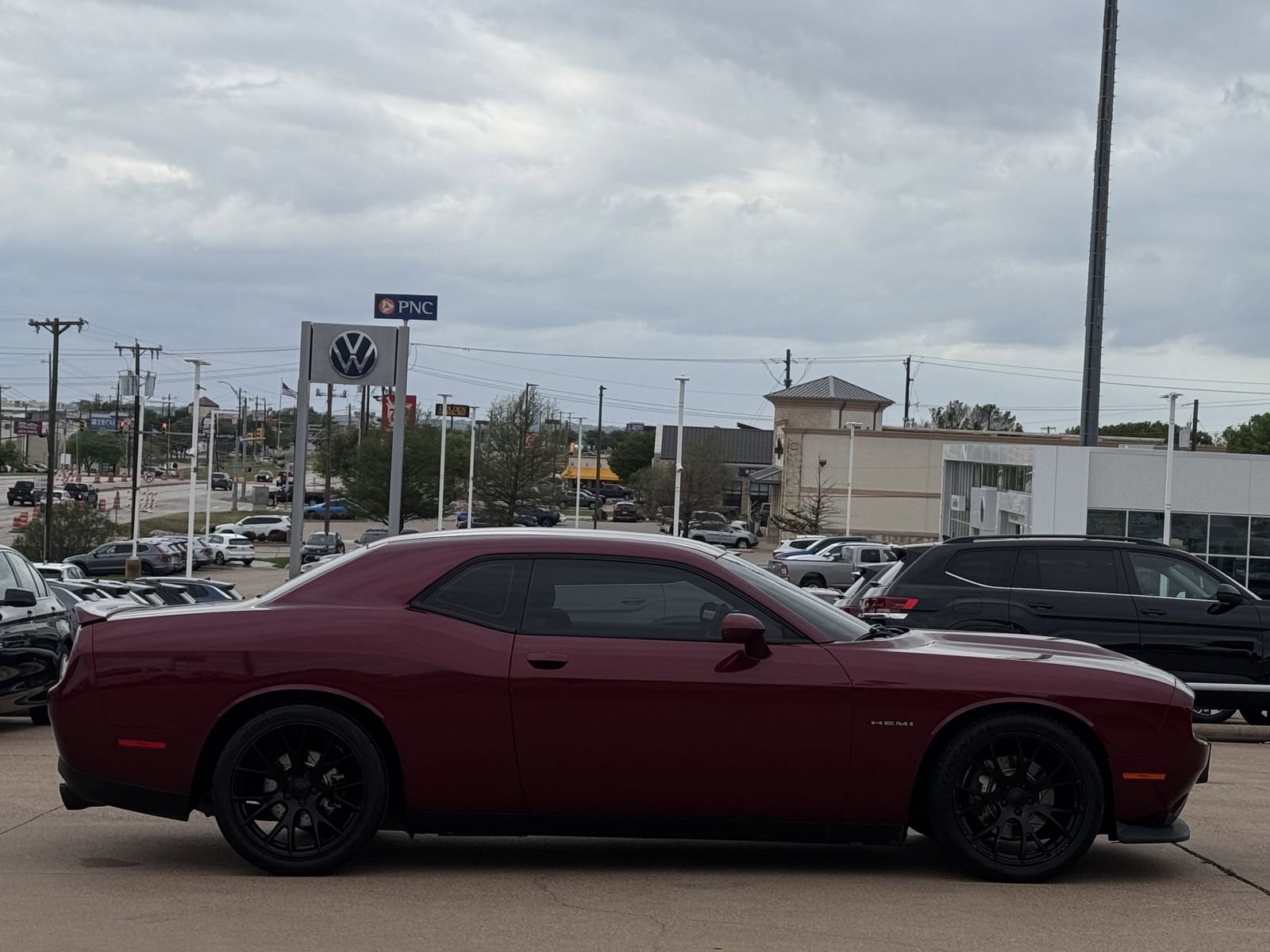Used 2020 Dodge Challenger R/T image 3
