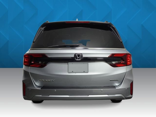 New 2026 Honda Odyssey Touring image 4