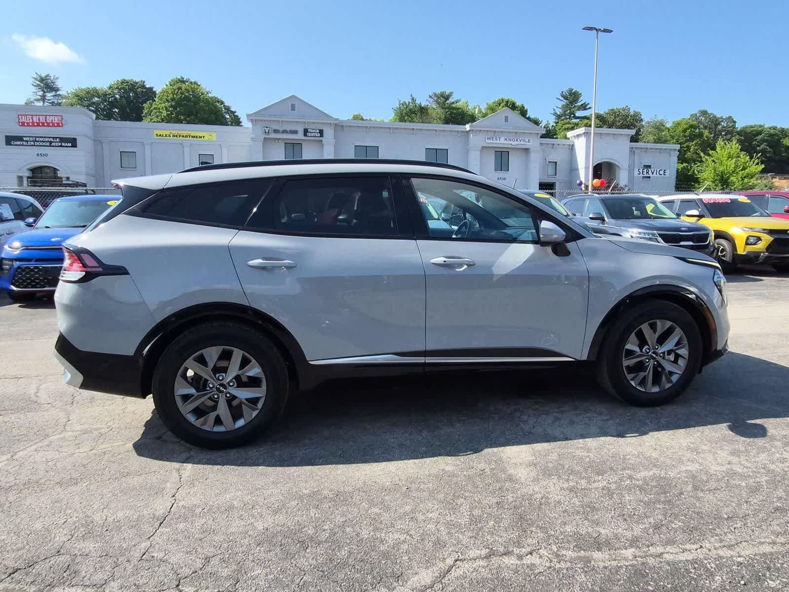 Used 2023 Kia Sportage SX FWD image 9