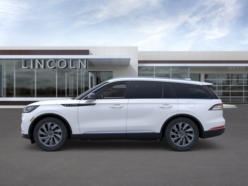 New 2026 Lincoln Aviator AWD image 3