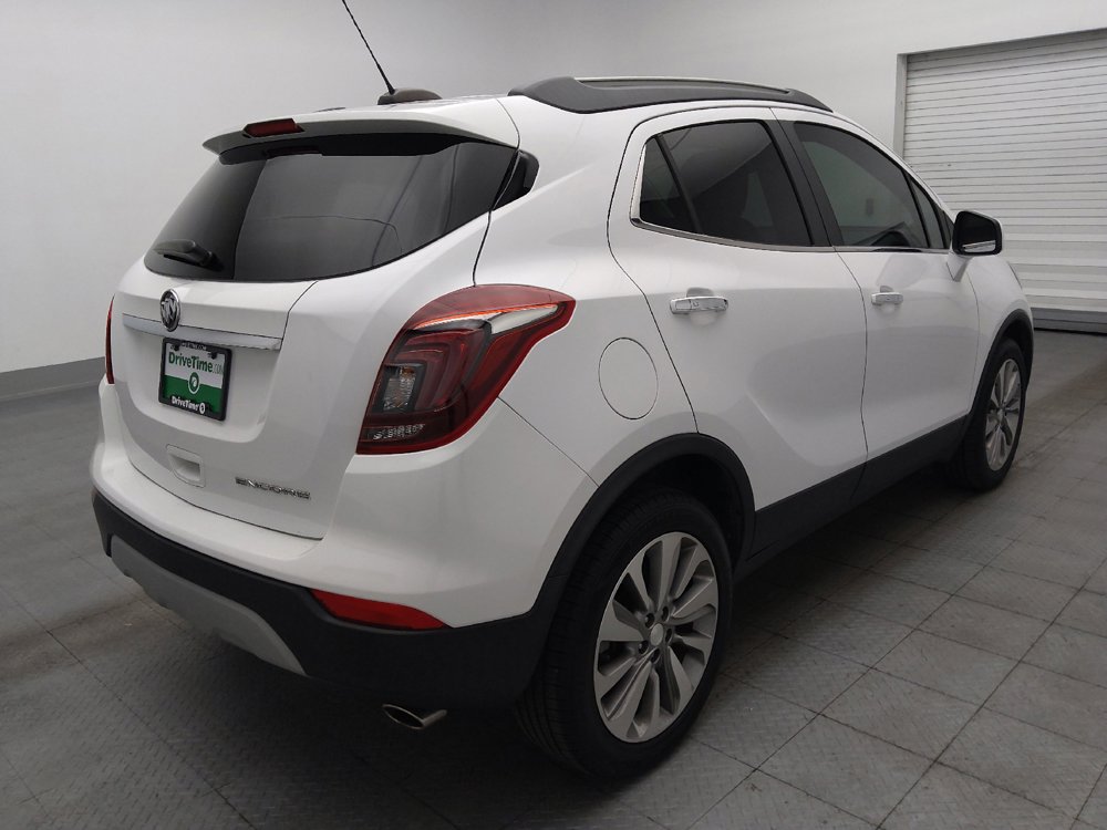 Used 2020 Buick Encore Preferred w/ Safety Package FWD image 9
