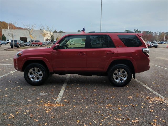 Used 2024 Toyota 4Runner SR5 image 7