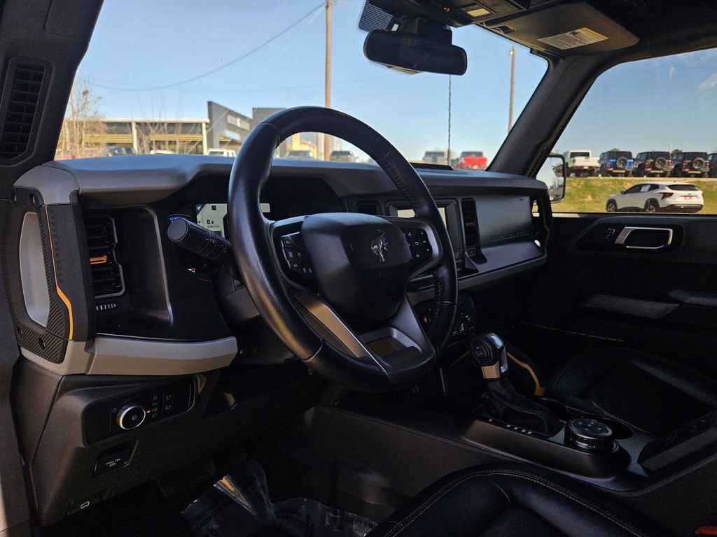 Used 2023 Ford Bronco Badlands w/ Sasquatch Package image 14