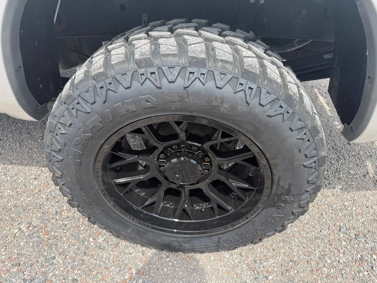 Used 2018 RAM 3500 Laramie w/ Snow Chief Group AWD/4WD image 8