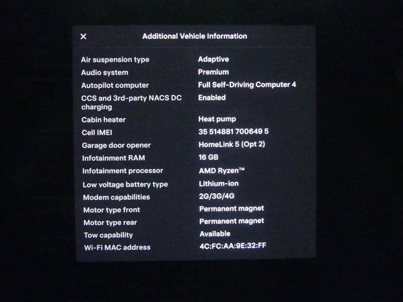 Used 2025 Tesla Model X image 10