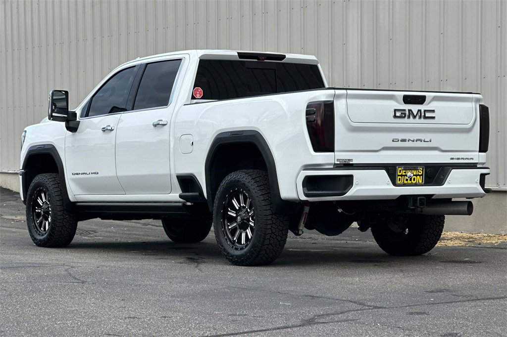 Used 2024 GMC Sierra 2500 Denali Ultimate image 7