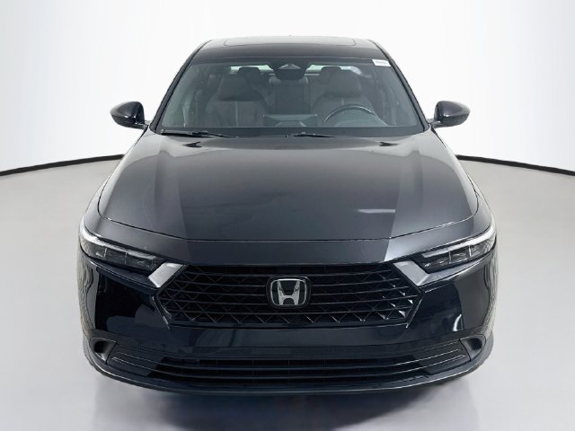 Used 2024 Honda Accord Sport image 2