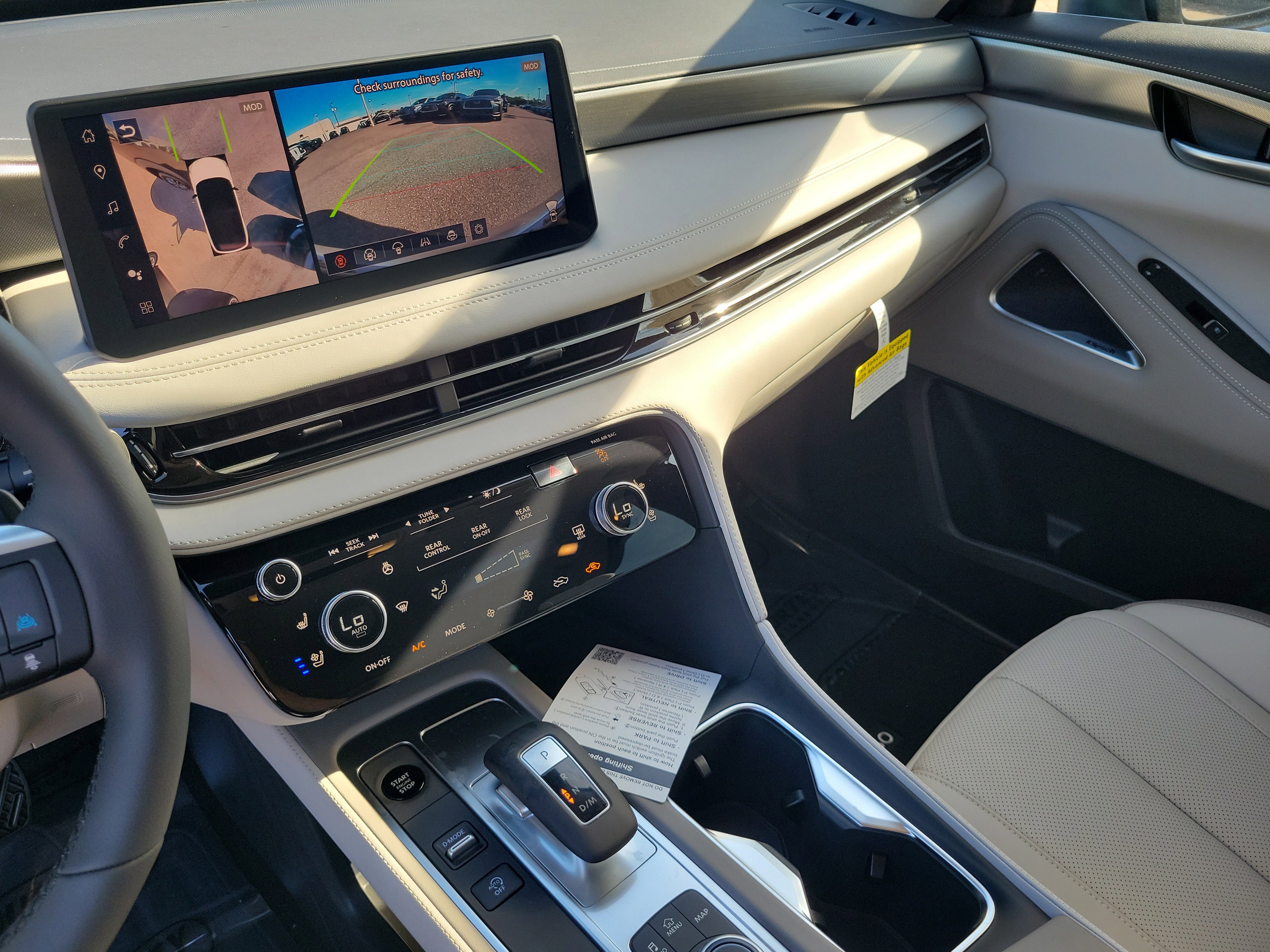 New 2026 INFINITI QX60 Luxe w/ Family Package image 21