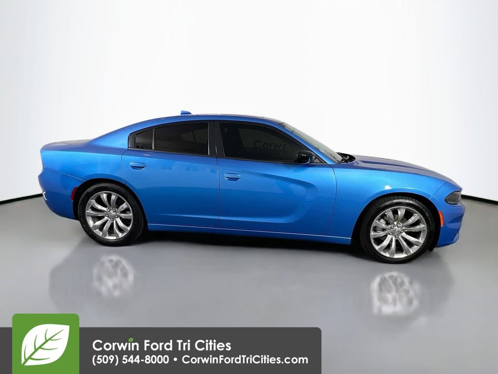 Used 2023 Dodge Charger SXT RWD image 18