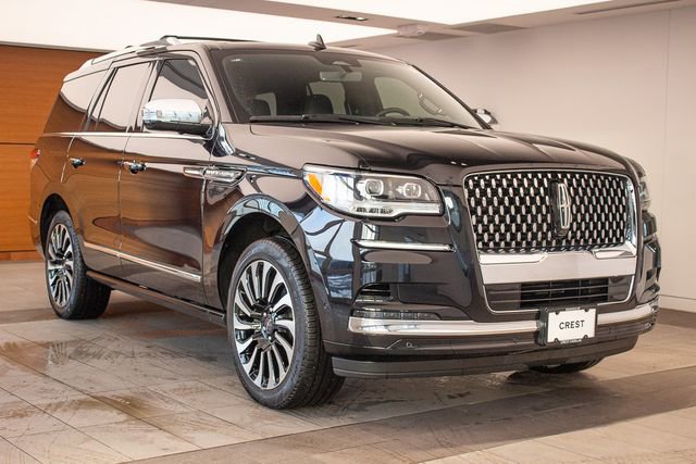 Used 2024 Lincoln Navigator Black Label image 5