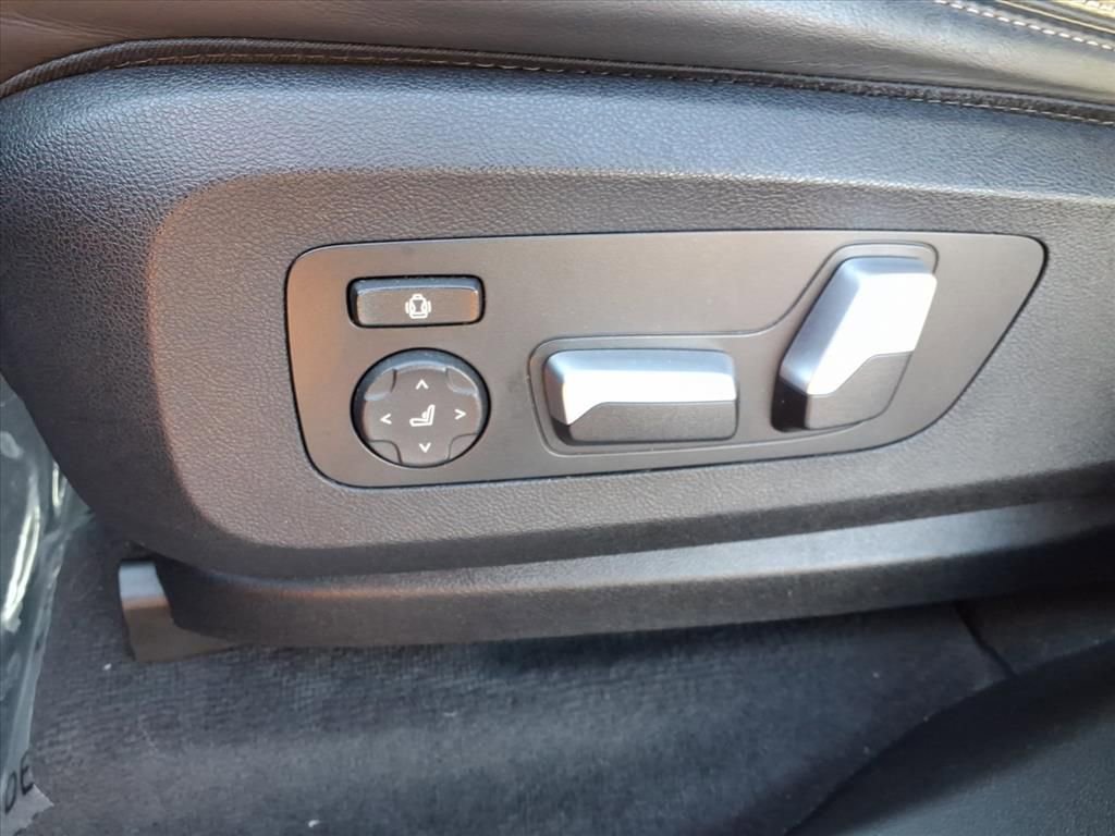 Used 2023 BMW X5 xDrive40i w/ Premium Package image 25