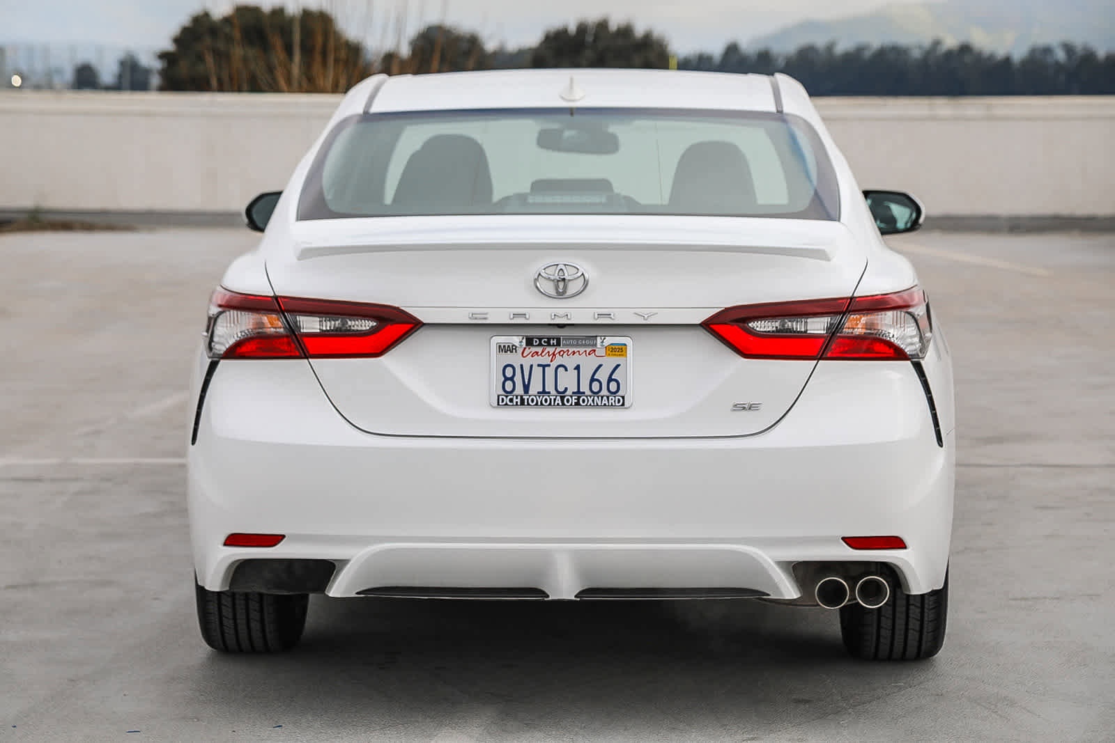 Used 2021 Toyota Camry SE w/ Convenience Package image 6