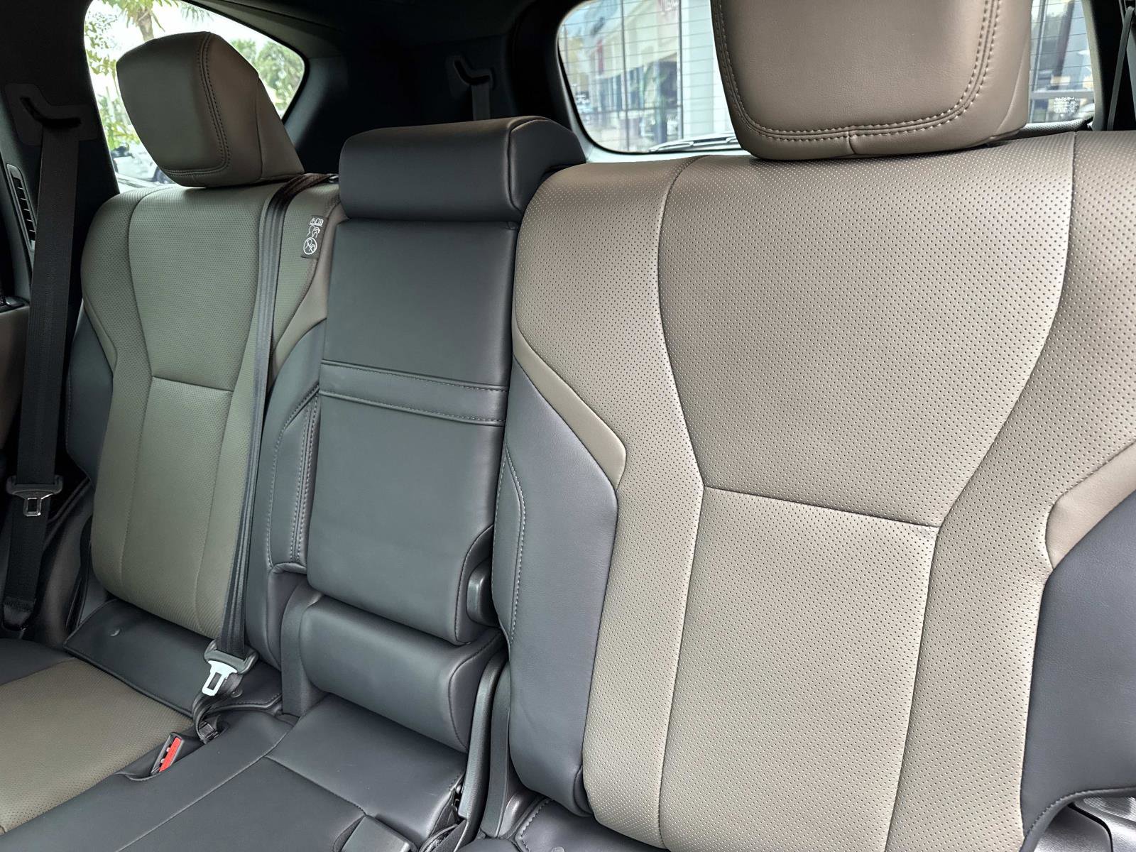 Certified 2025 Lexus LX 700h Overtrail image 14