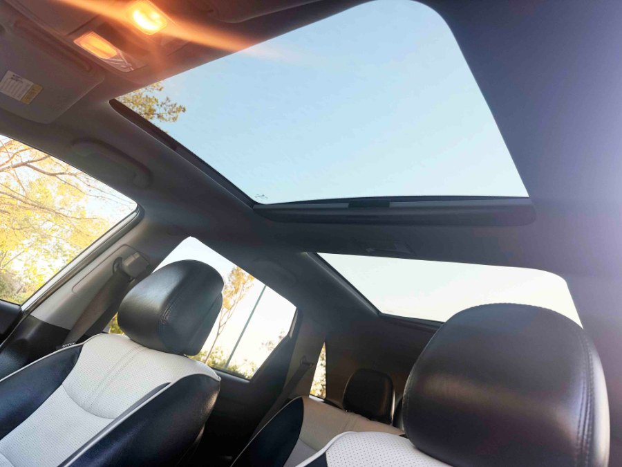 Used 2012 Kia Sorento SX w/ SX Premium Pkg image 29