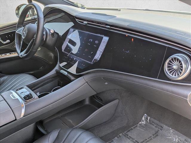Used 2022 Mercedes-Benz EQS 580 4MATIC Sedan image 24