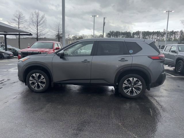 Used 2023 Nissan Rogue SV image 5