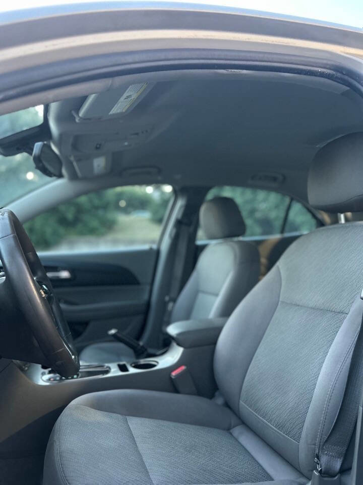 Used 2015 Chevrolet Malibu LS image 9