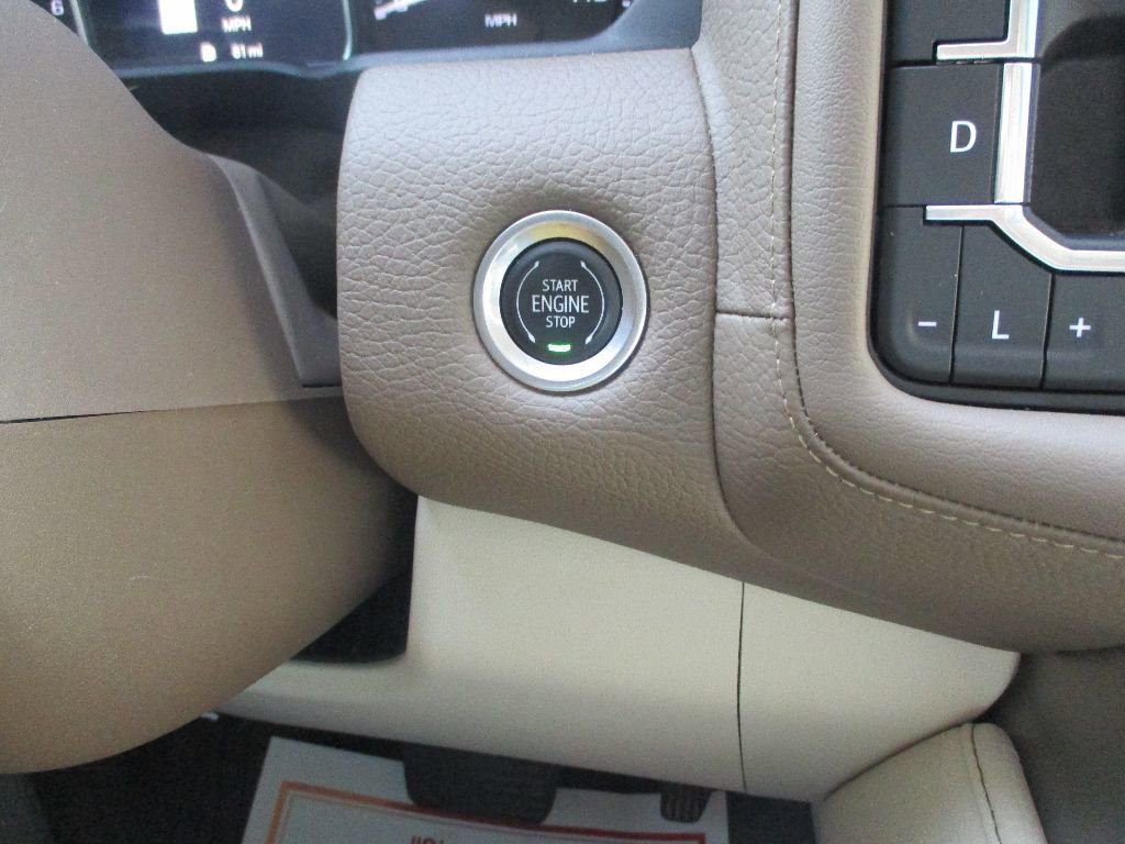 Used 2021 GMC Yukon XL Denali image 6