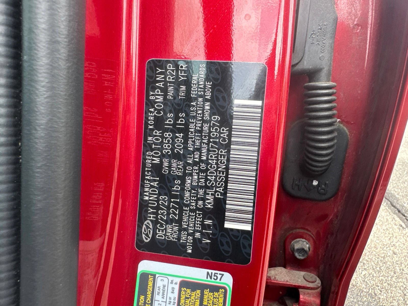 Used 2024 Hyundai Elantra SEL w/ Convenience Package FWD image 26