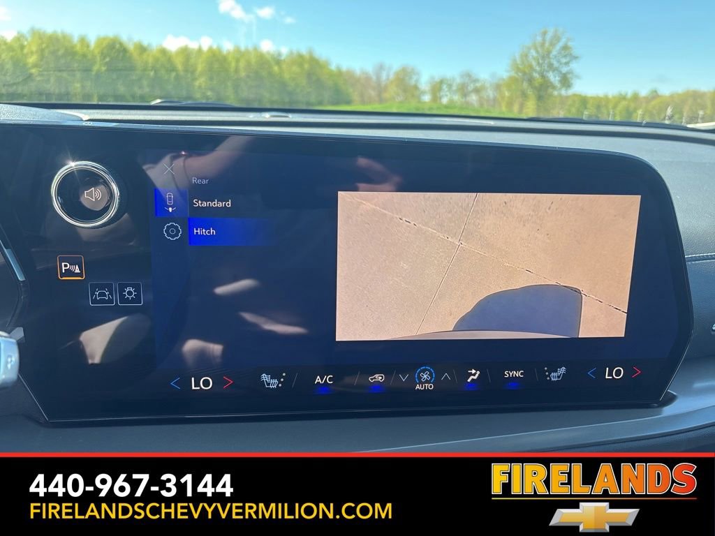 New 2026 Chevrolet Traverse LT FWD image 26