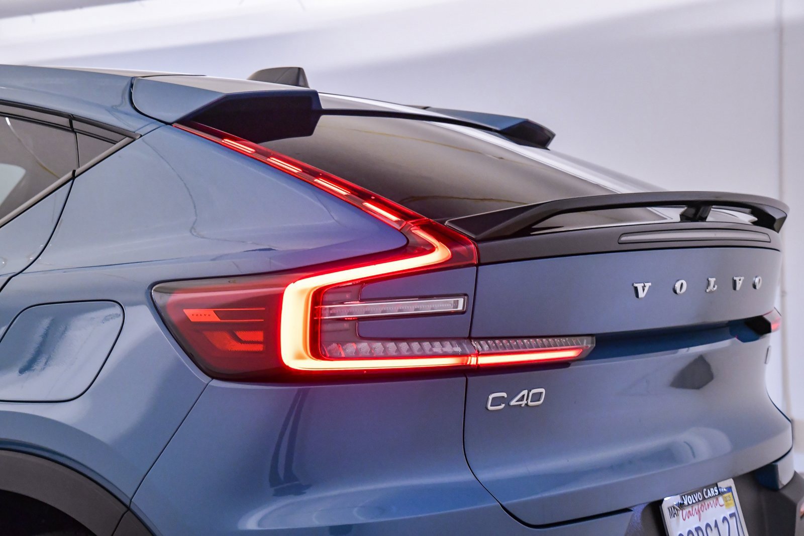 Certified 2023 Volvo C40 P8 Recharge Plus image 12