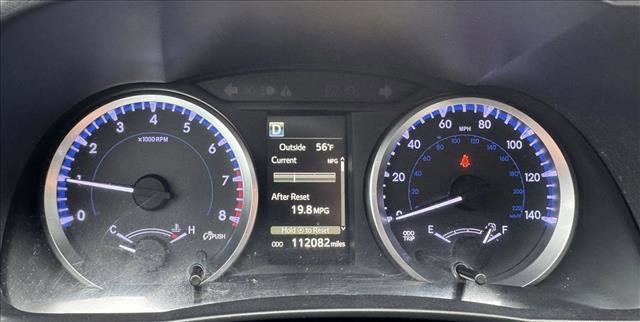 Used 2018 Toyota Highlander Plus AWD/4WD image 12
