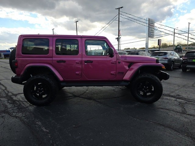 Used 2022 Jeep Wrangler Unlimited Sahara image 8