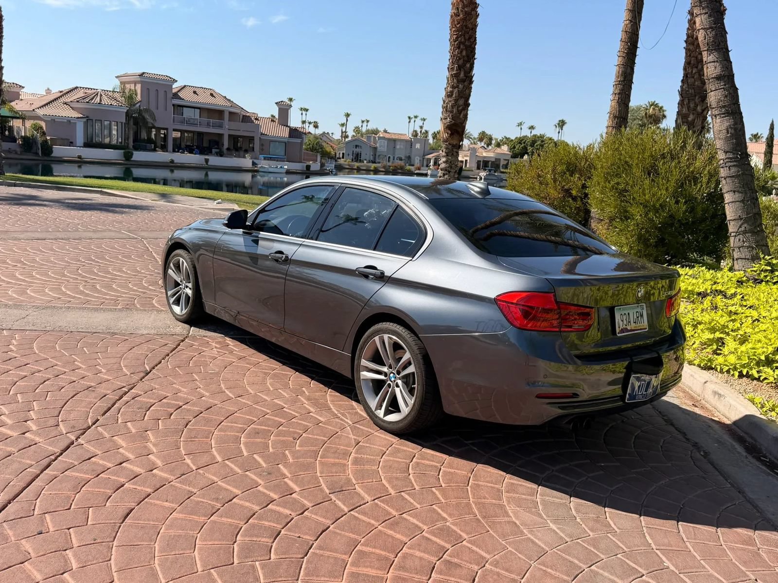 Used 2017 BMW 330i Sedan RWD image 15