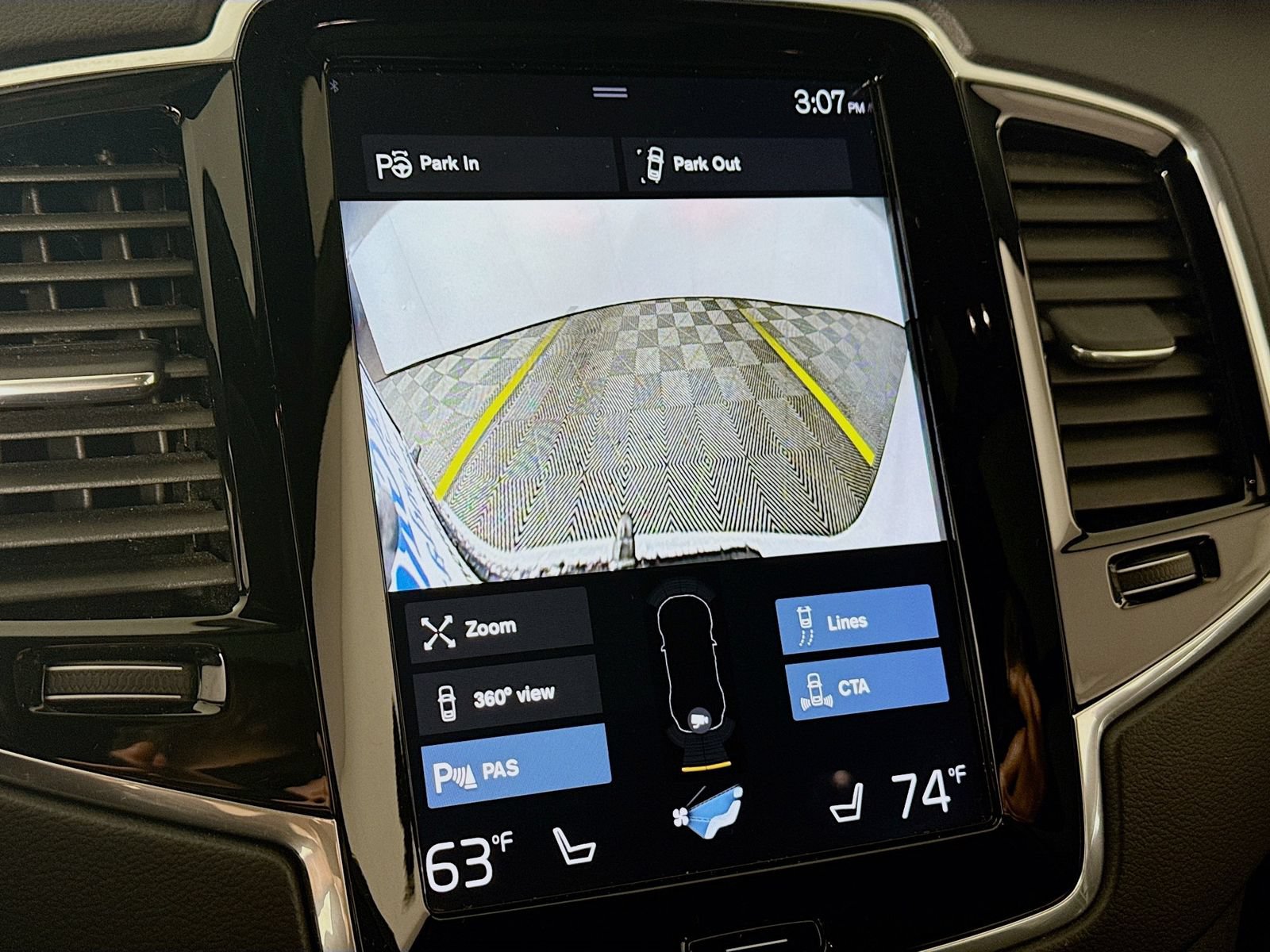 Used 2019 Volvo XC90 T6 R-Design w/ Advanced Package AWD/4WD image 17