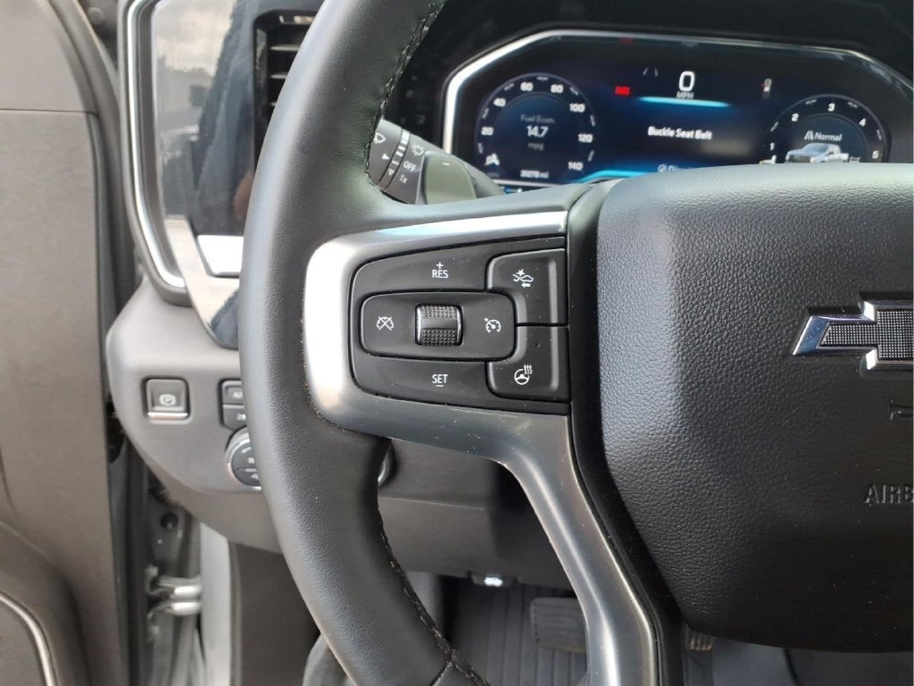 Used 2024 Chevrolet Silverado 1500 LT Trail Boss w/ Convenience Package II AWD/4WD image 24