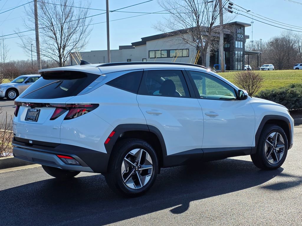 Used 2025 Hyundai Tucson SEL image 2