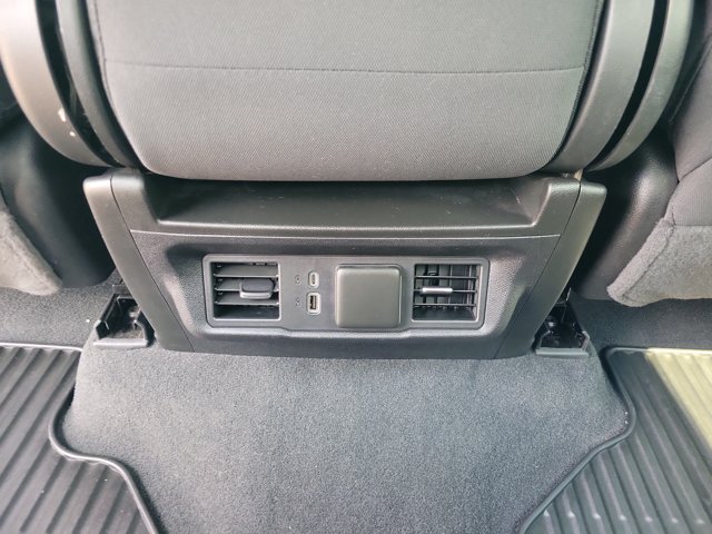Used 2024 GMC Sierra 1500 Elevation AWD/4WD image 11