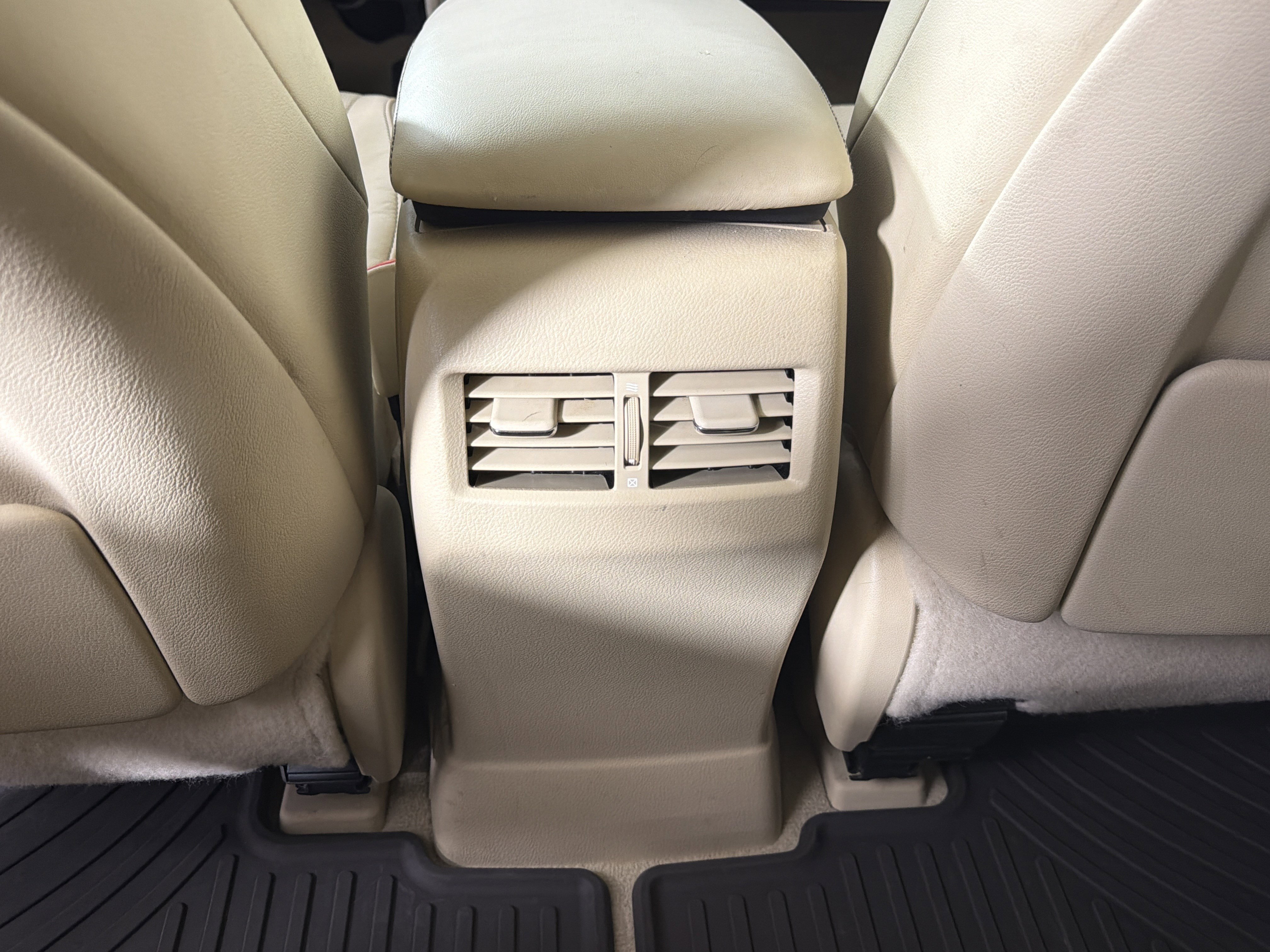 Used 2013 Lexus RX 350 AWD w/ Navigation Pkg image 31