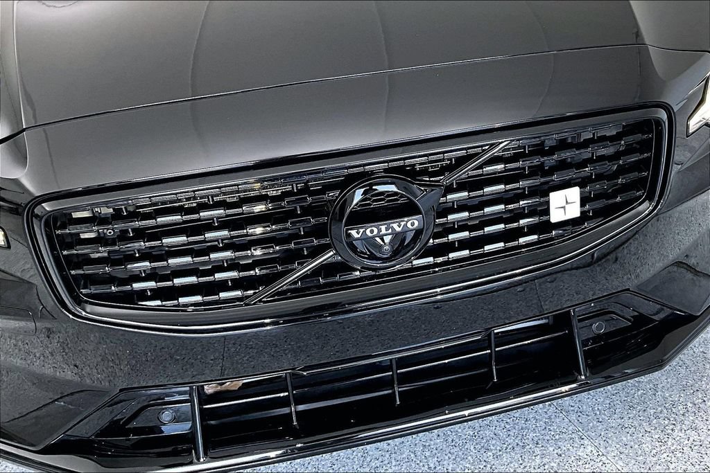 Used 2019 Volvo S60 T8 R-Design AWD/4WD image 32