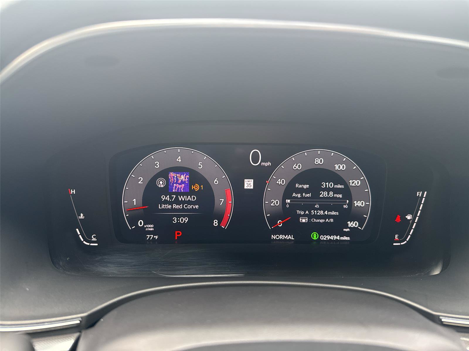 Used 2024 Acura Integra A-Spec w/ Technology Package FWD image 9