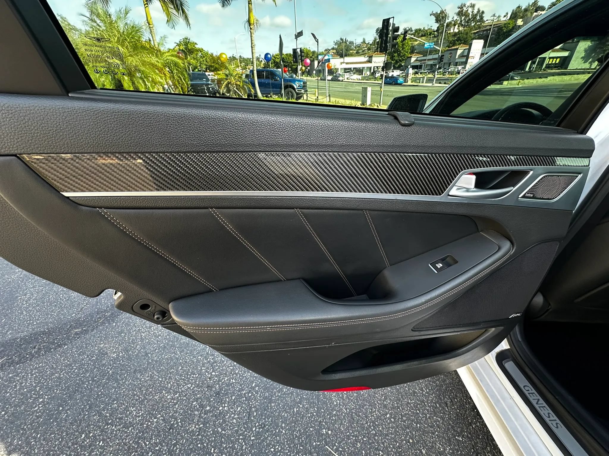 Used 2018 Genesis G80 3.3T Sport RWD image 37