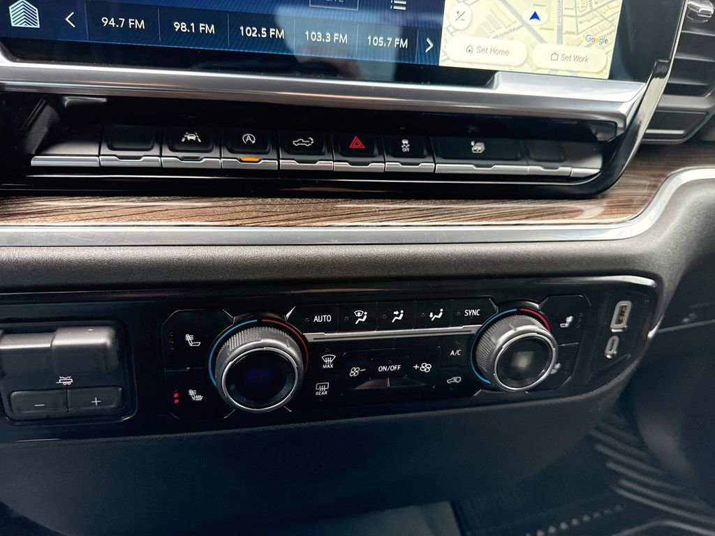 Used 2025 Chevrolet Silverado 1500 LT image 36