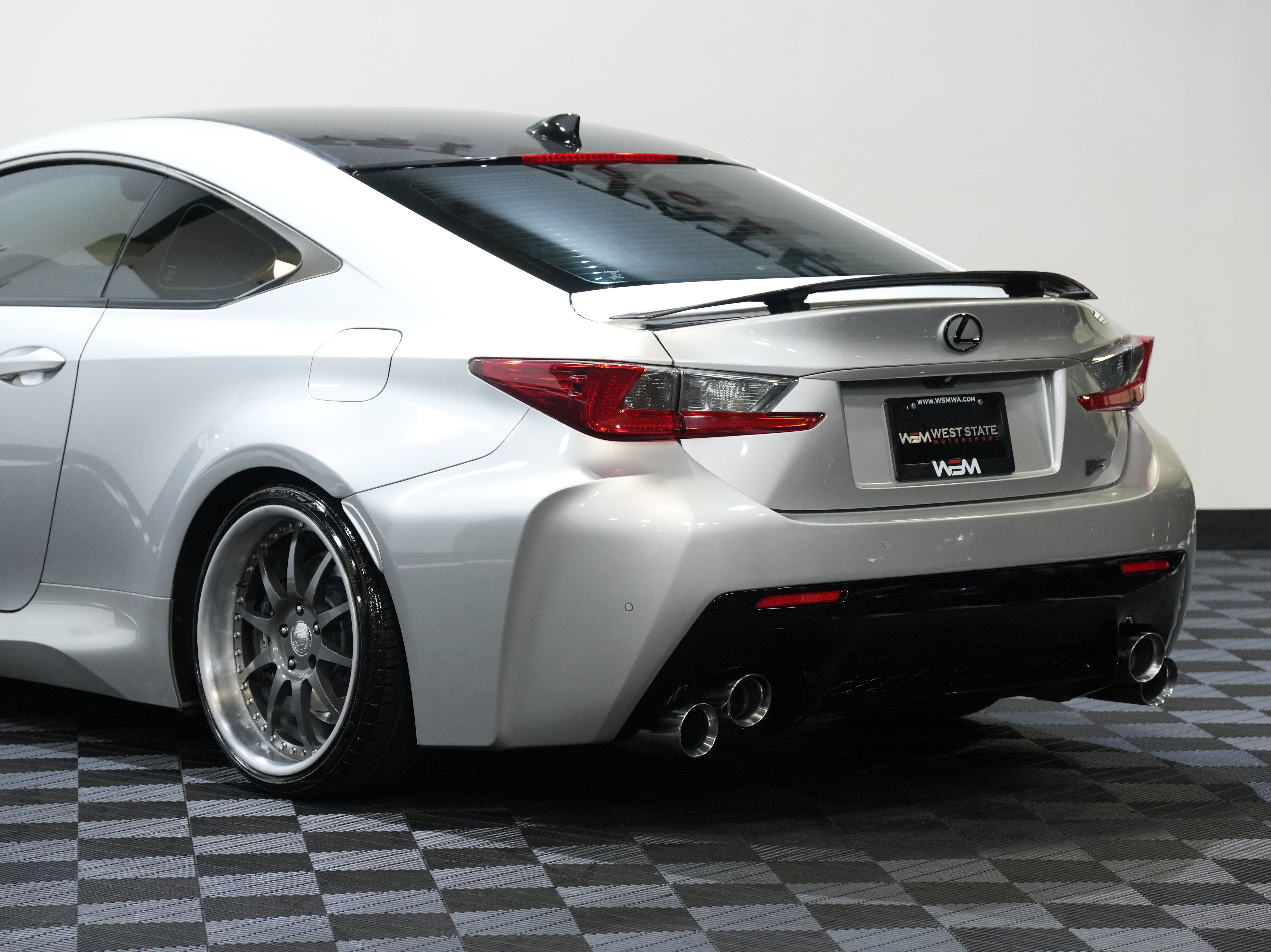 Used 2015 Lexus RC F w/ Performance Package RWD image 16