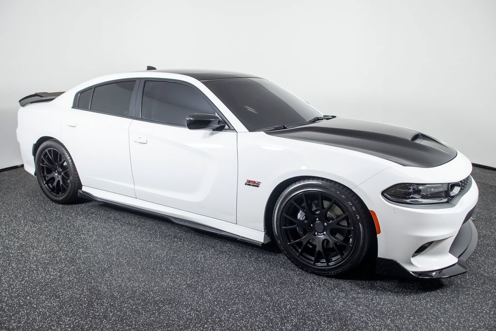 Used 2023 Dodge Charger Scat Pack w/ Plus Group RWD image 12