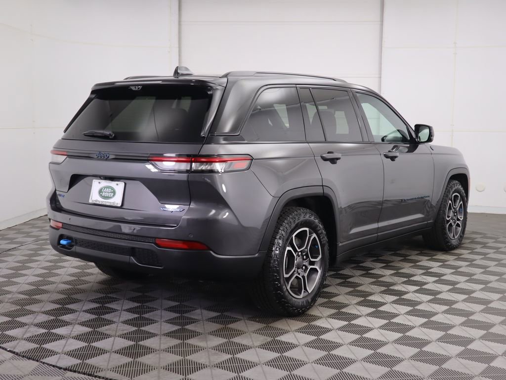 Used 2022 Jeep Grand Cherokee Trailhawk w/ Advanced Protech Group II image 5