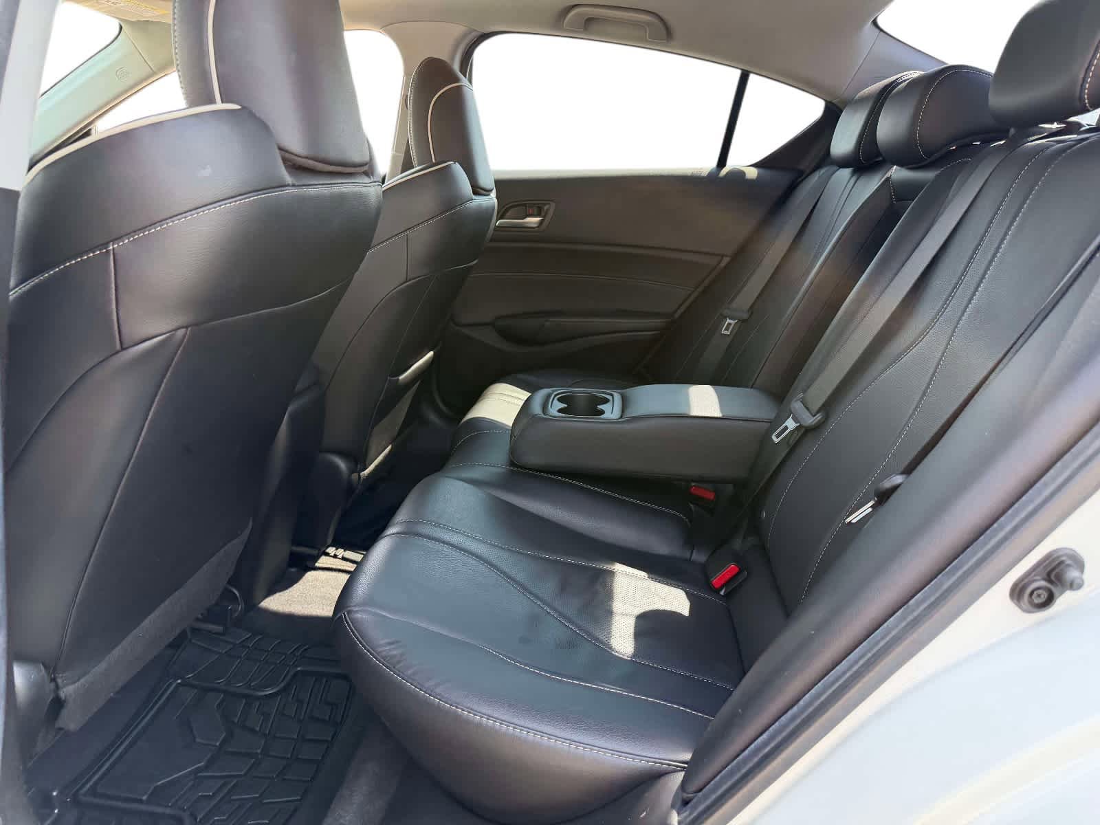 Used 2020 Acura ILX w/ Premium Package FWD image 13