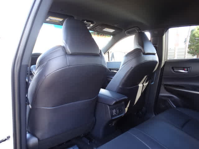 Certified 2024 Toyota Venza XLE image 18