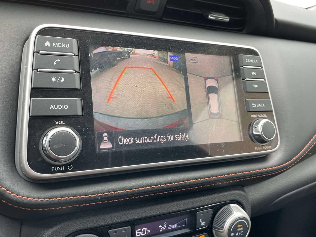 Used 2019 Nissan Kicks SR w/ SR Premium Package FWD image 28