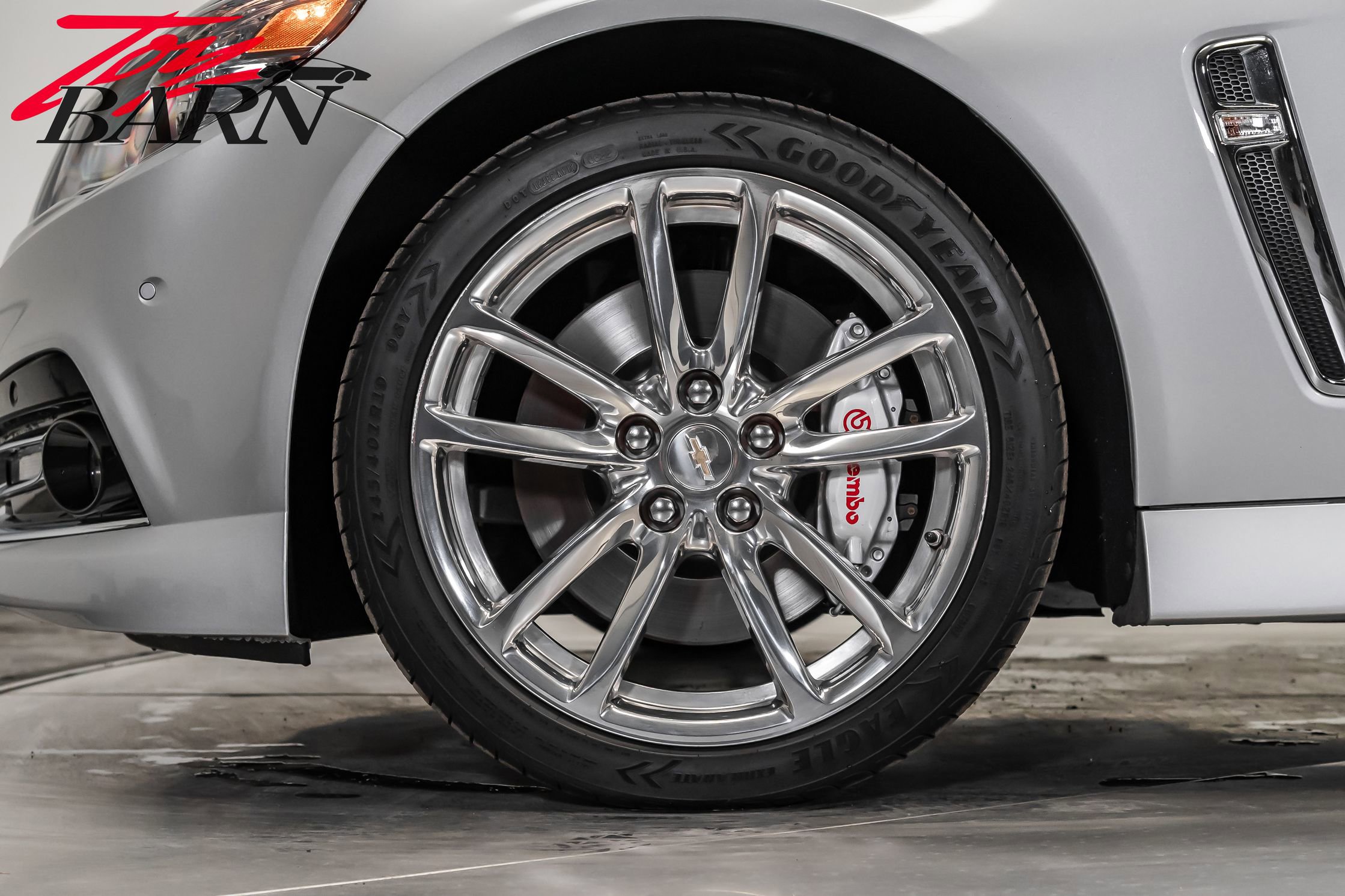 Used 2015 Chevrolet SS image 16