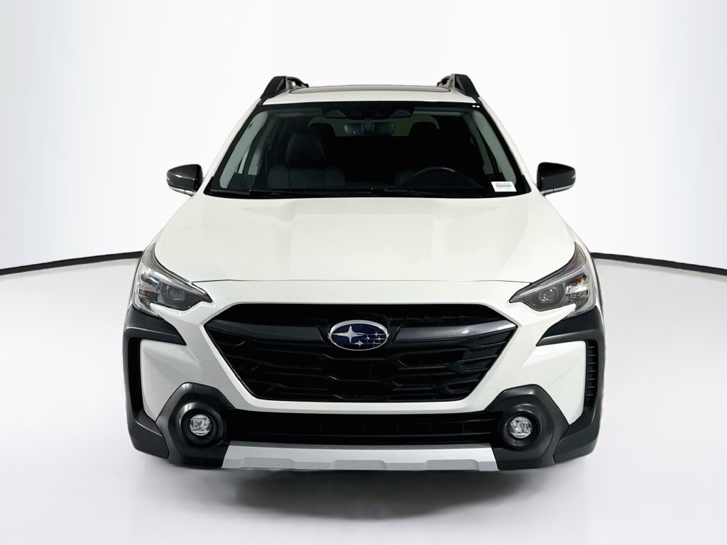 Used 2024 Subaru Outback Limited AWD/4WD image 2