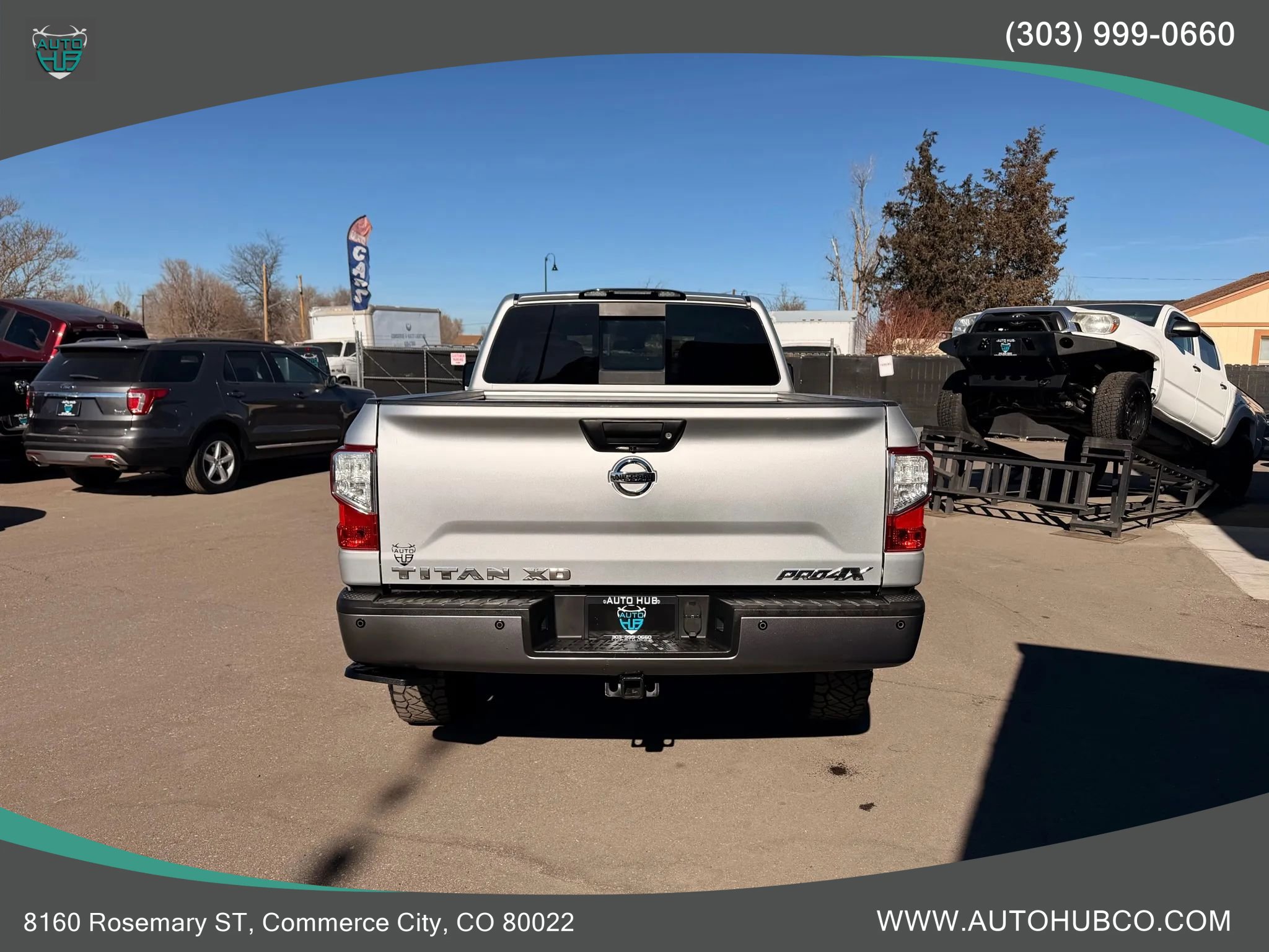 Used 2017 Nissan Titan PRO-4X AWD/4WD image 5