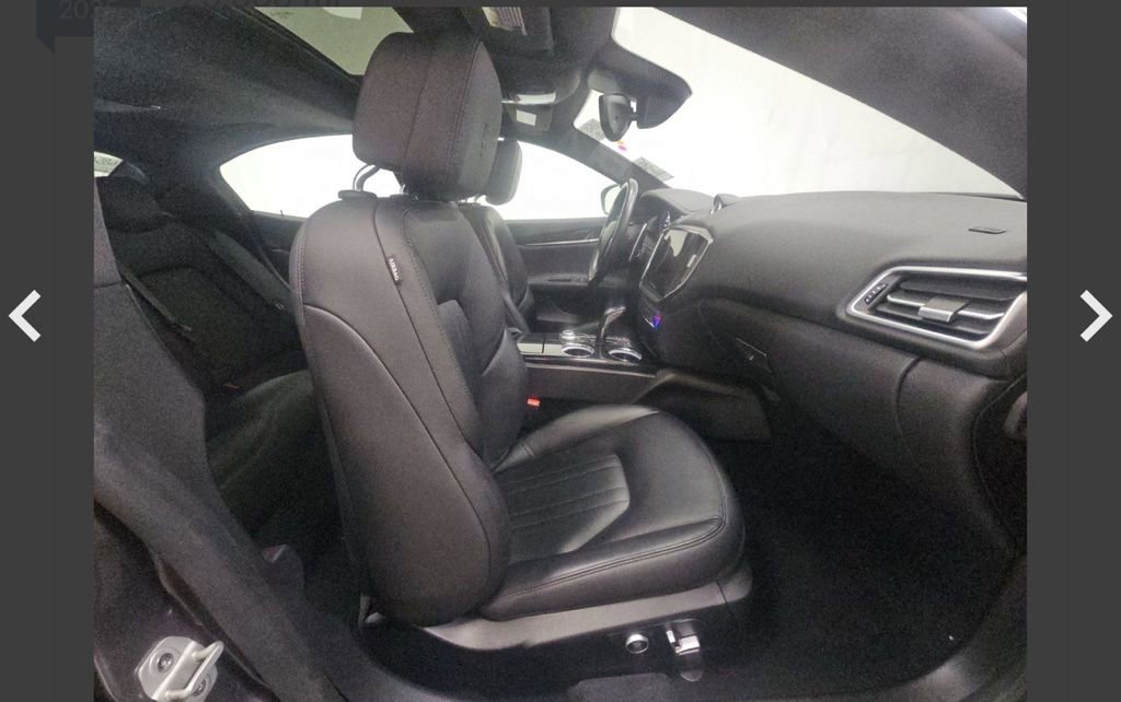 Used 2023 Maserati Ghibli Modena image 10